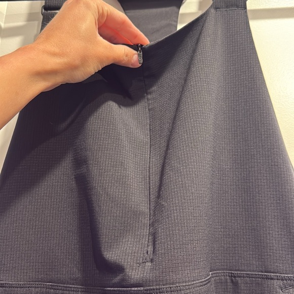 Lululemon WovenAir overall - Picture 3 of 7